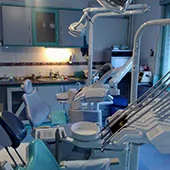 stomatoloska-ordinacija-ginako-dent-implantologija